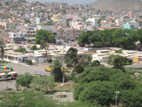 Ingrandisci