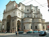 Ingrandisci