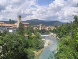 Ingrandisci