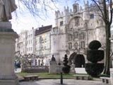 Ingrandisci