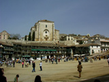 Ingrandisci