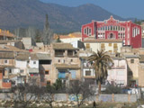 Ingrandisci