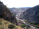Ingrandisci