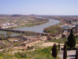 Ingrandisci