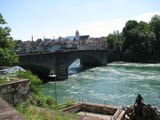 Ingrandisci