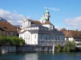 Ingrandisci